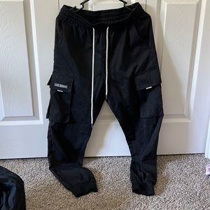 Air borne drawstring boys joggers black